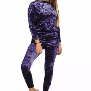 Crushed velvet lounge set